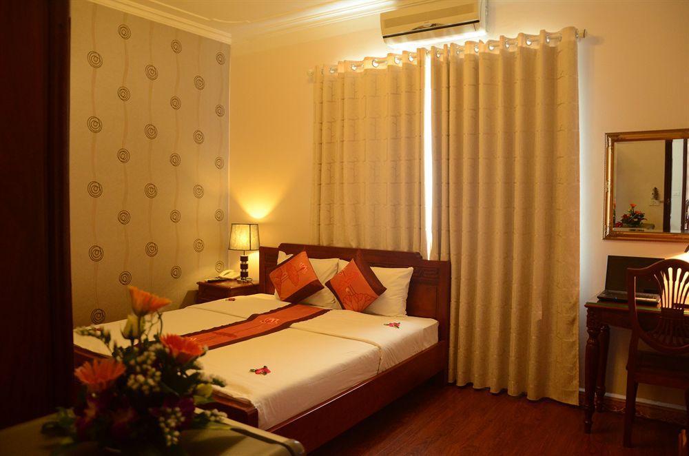 Phoenix Palace Hotel Hanoi & Spa Exteriör bild