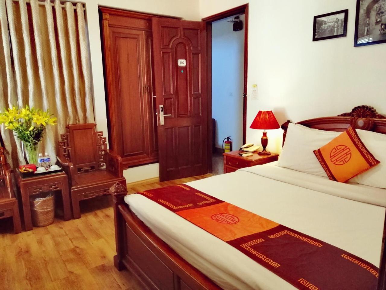 Phoenix Palace Hotel Hanoi & Spa Exteriör bild
